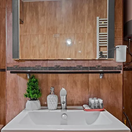 Apartment 4 Unirii 47 Bucharest