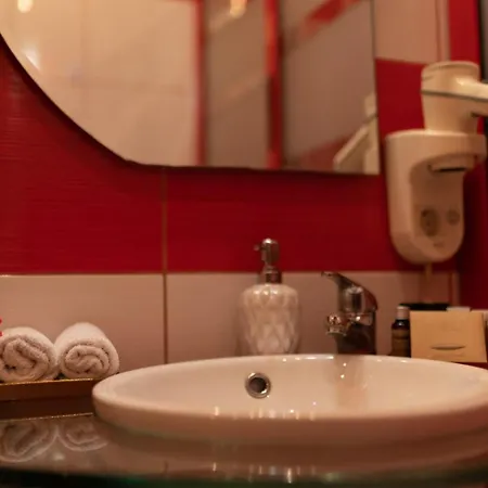 4 Unirii 47 * Бухарест