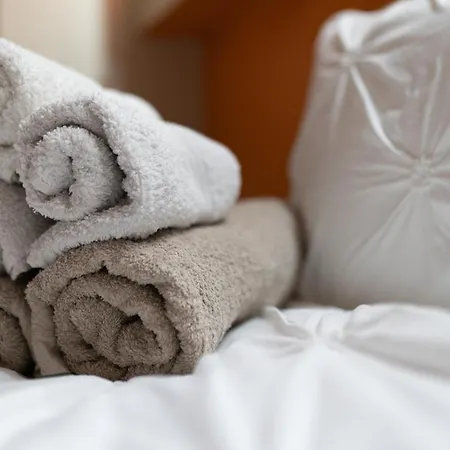 4 Unirii 47 Апартаменты Бухарест