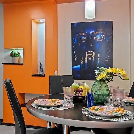 4 Unirii 47 Apartment