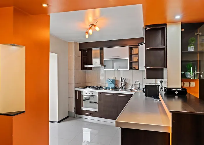 4 Unirii 47 * بوخارست