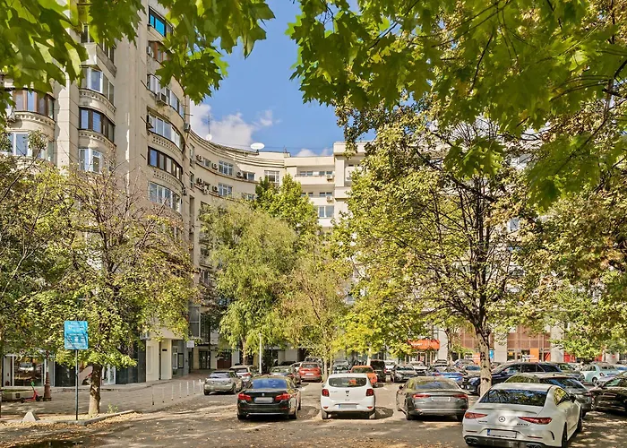 4 Unirii 47 * Bükreş