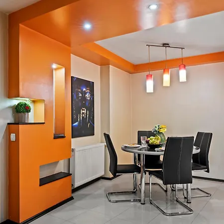 4 Unirii 47 Apartamento *