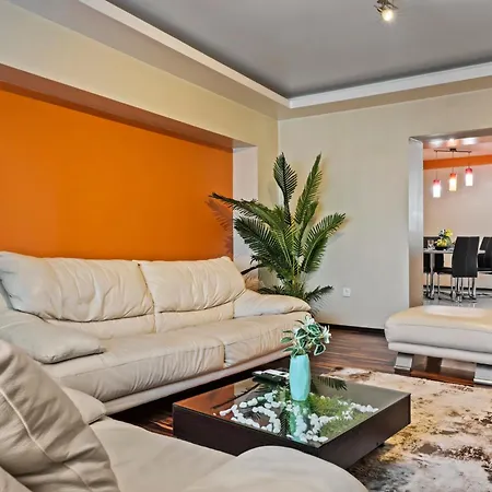 4 Unirii 47 Apartamento